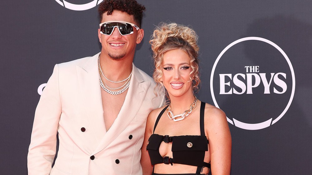 Brittany Mahomes dress, 2023 ESPY Awards, Patrick Mahomes, black verace dress, Patrick Mahomes and Brittany Mahomes at The 2023 ESPYS held at Dolby Theatre on July 12, 2023 in Los Angeles, California.