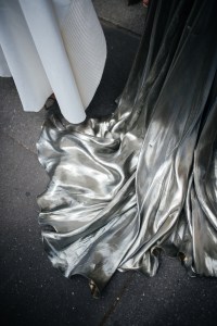 Street style at Paris Couture 2023 Fashion Week.