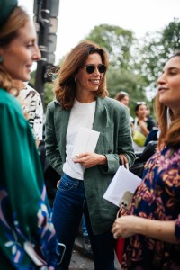 Street style at Paris Couture 2023 Fashion Week.