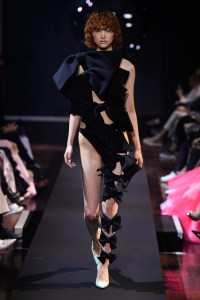 Viktor and Rolf Couture Fall 2023