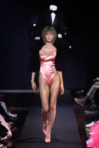 Viktor and Rolf Couture Fall 2023