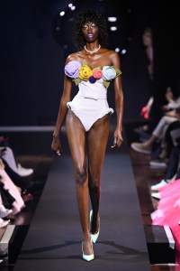 Viktor and Rolf Couture Fall 2023