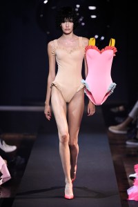 Viktor and Rolf Couture Fall 2023