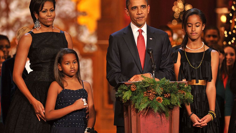 Barack Obama, Michelle Obama, Sasha Obama, Malia Obama, Christmas in Washington