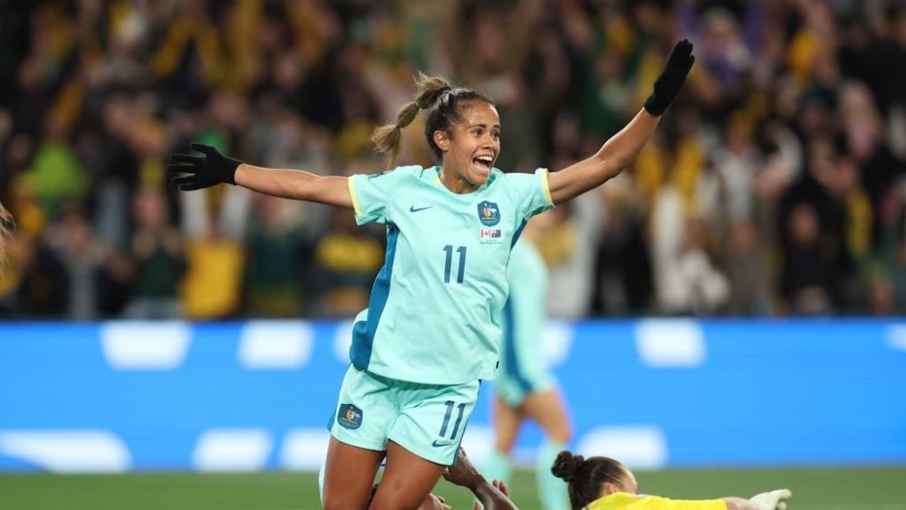Mary Fowler gloves, folwer during a match between Canada and Australia at the 2023 FIFA Women's World Cup in Melbourne, Australia on July 31.