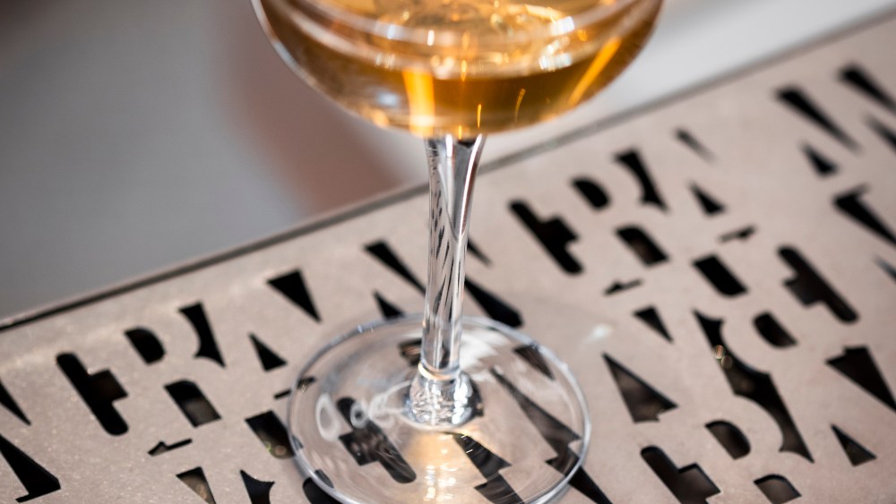 Cravan drink bar