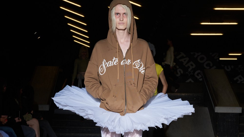 Laura Andraschko, the Antithesis of the Clean Girl Aesthetic