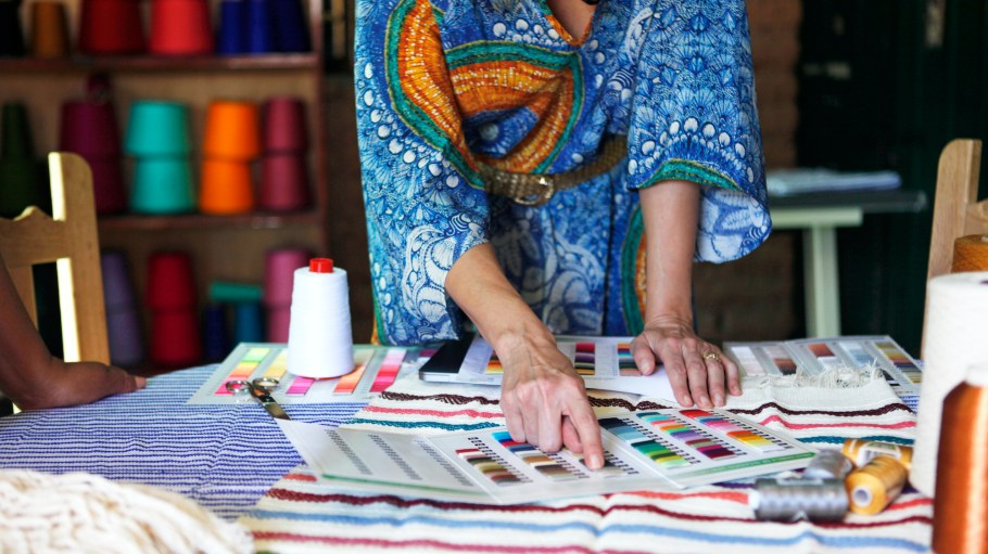 Nia Silva, Fashion Snoops director of materials, shares the key trends and themes to watch for Fall/Winter 2024-2025. 