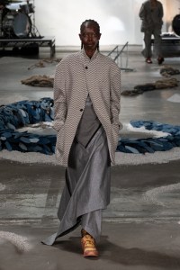 Kozaburo RTW Spring 2024