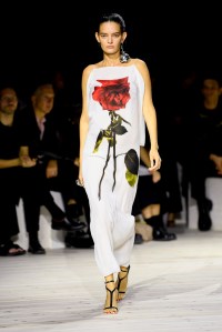 Model on the runway at Alexander McQueen Ready To Wear Spring 2024 held at Careau du Temple on September 30, 2023 in Paris, France.