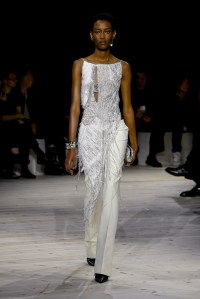 Model on the runway at Alexander McQueen Ready To Wear Spring 2024 held at Careau du Temple on September 30, 2023 in Paris, France.