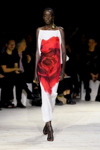 Model on the runway at Alexander McQueen Ready To Wear Spring 2024 held at Careau du Temple on September 30, 2023 in Paris, France.