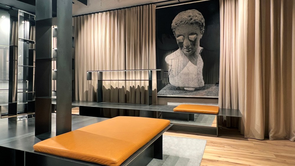 Pierre Hardy boutique flagship Rue Saint Honoré Paris