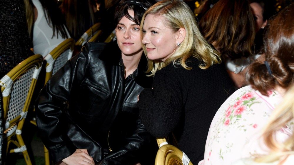 Kristen Stewart and Kirsten Dunst