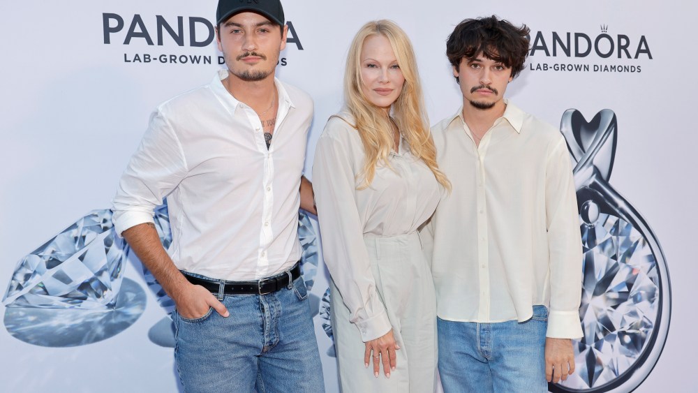 NEW YORK, NEW YORK - SEPTEMBER 06: (L-R) Brandon Lee, Pamela Anderson, Dylan Lee attend as Pandora Celebrates Lab Grown Diamonds With A New Diamond District on September 06, 2023 in New York City. (Photo by Mike Coppola/Getty Images for Pandora)