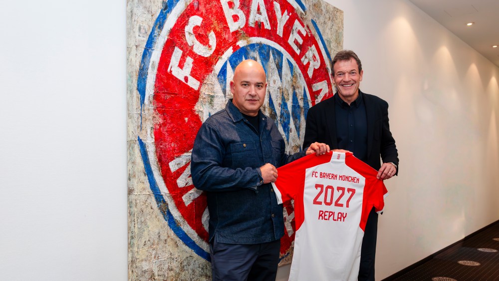 Matteo Sinigaglia, CEO of Fashion Box, parent to Replay and Andy Jung, FC Bayern’s CMO.