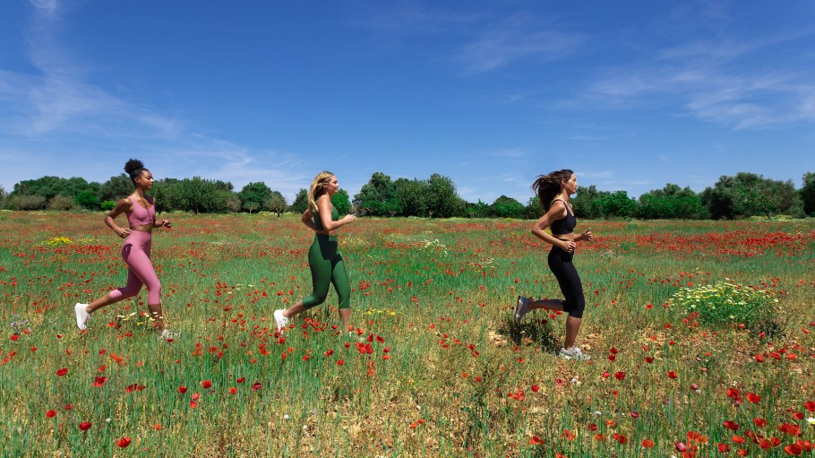 The Lycra Company reports on its sustainability progress in the 2022 Planet Agenda Update.
