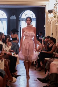 Mirror Palais RTW Spring  2024
