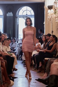 Mirror Palais RTW Spring  2024