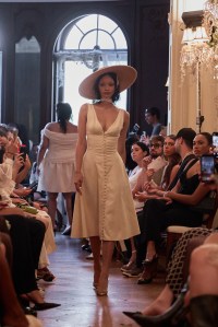 Mirror Palais RTW Spring  2024