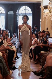 Mirror Palais RTW Spring  2024