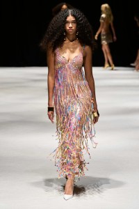 Retrofête RTW Spring 2024