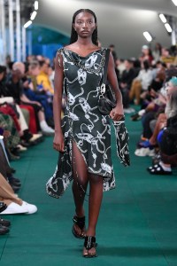 Burberry RTW Spring 2024