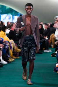 Burberry RTW Spring 2024