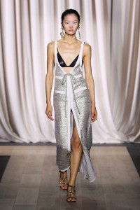 Giambattista Valli RTW Spring 2024