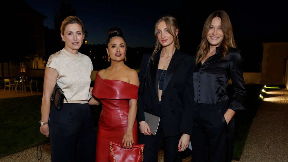 Julie Gayet, Salma Hayek Pinault, Mathilde Pinault, Carla Bruni