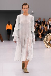 Loewe RTW Spring 2024