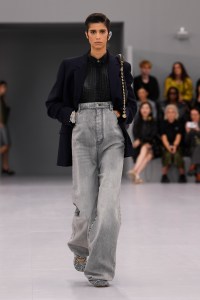 Loewe RTW Spring 2024