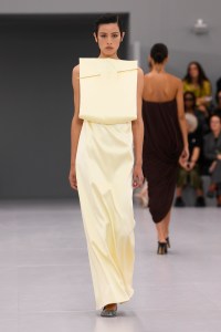 Loewe RTW Spring 2024