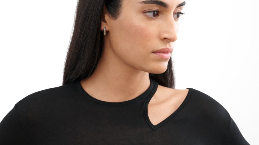Marcella makes minimalist fashion in Europe.
