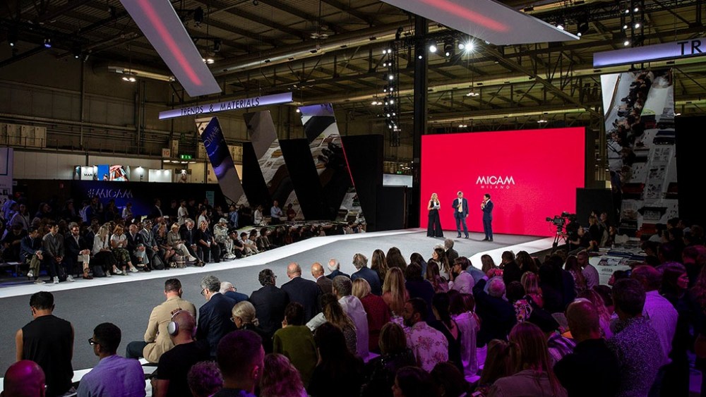 The Mittelmoda Fashion Award ceremony, held on Monday at Micam, honors young talents from colleges around the world.