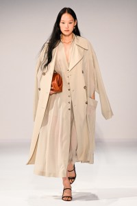 Philosophy di Lorenzo Serafini RTW Spring 2024
