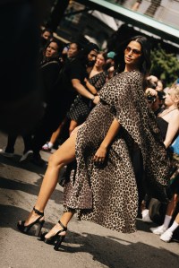 Street style at New York Fashion Week RTW Spring 2023