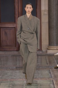 Uma Wang RTW Spring 2024