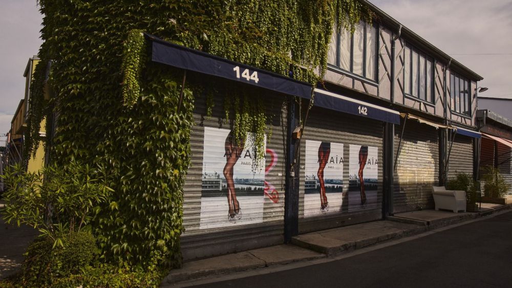 Alaïa's activation at the Marché Paul Bert Serpette
