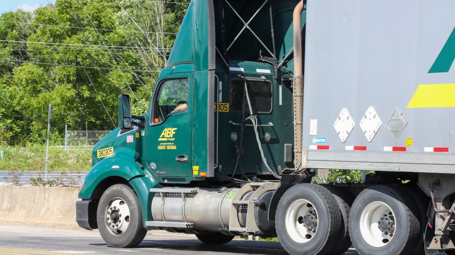 Seventy-eight percent of shippers and 40 percent of 3PLs say labor challenges have impacted their service level agreements, according to the 28th Annual Third-Party Logistics Study.
