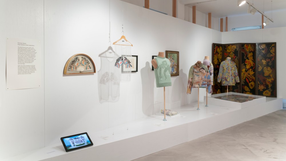 A look inside the ‘Bring No Clothes: Bloomsbury and Fashion’ Exhibition.