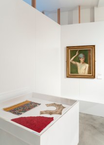 A look inside the ‘Bring No Clothes: Bloomsbury and Fashion’ Exhibition.