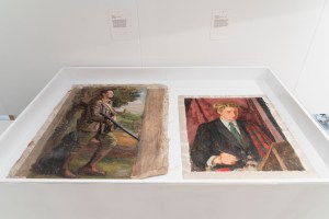 A look inside the ‘Bring No Clothes: Bloomsbury and Fashion’ Exhibition.