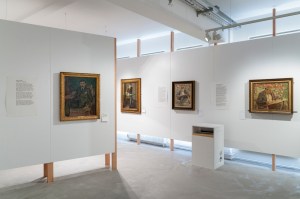 A look inside the ‘Bring No Clothes: Bloomsbury and Fashion’ Exhibition.