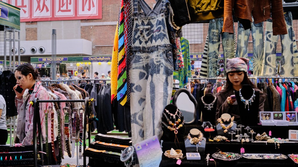 Young designers are selling their handmade necklaces and accessories at the Yinyan vintage fair in Beijing.