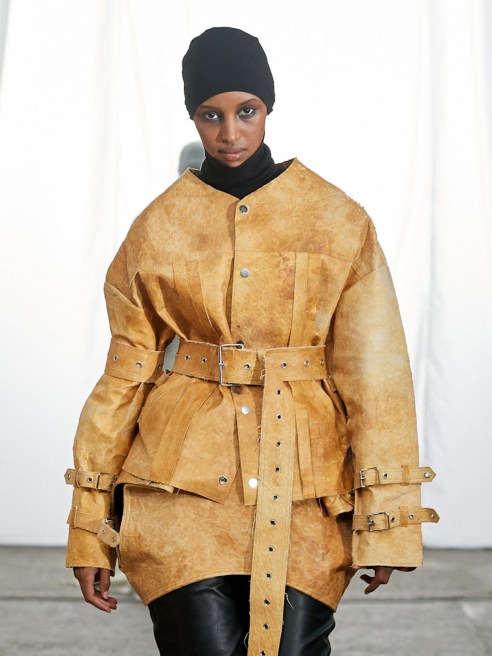 MycoWorks signature material Reishi debuted on the runway in Deadwood Studios SS24 collection, marking the first application of the mycelium biomaterial in ready-to-wear design.