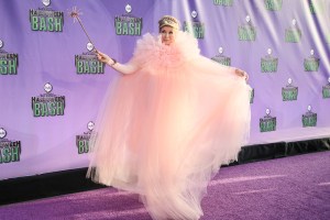 Martha Stewart, fairy, Halloween Party, Celebrity Halloween Costumes, Halloween Costumes Inspiration, Halloween Costumes Ideas,
