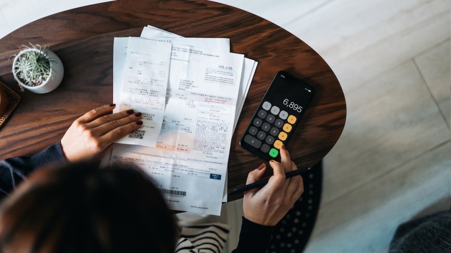 Loop, which recently raised $35 million in Series B funding, is aiming to eliminate rate errors that often occur logistics invoices.