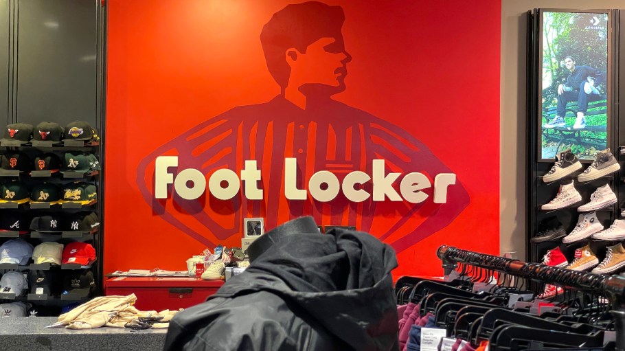 Foot Locker Expands Nedap RFID