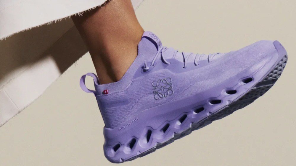 Cloudtilt sneaker